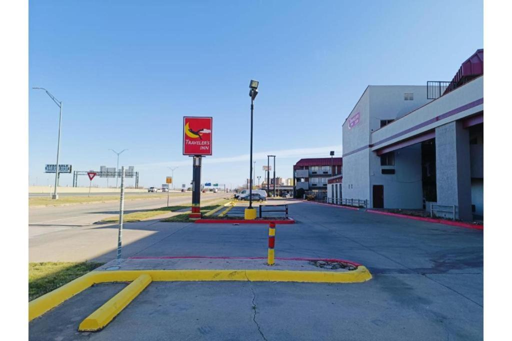 Travelers Inn By Oyo Wichita Falls Exterior foto